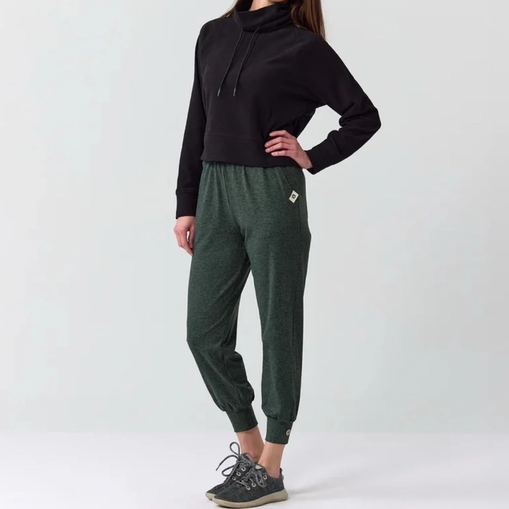 Tillage Sophisticated Cropped Pants Lightweight Joggers